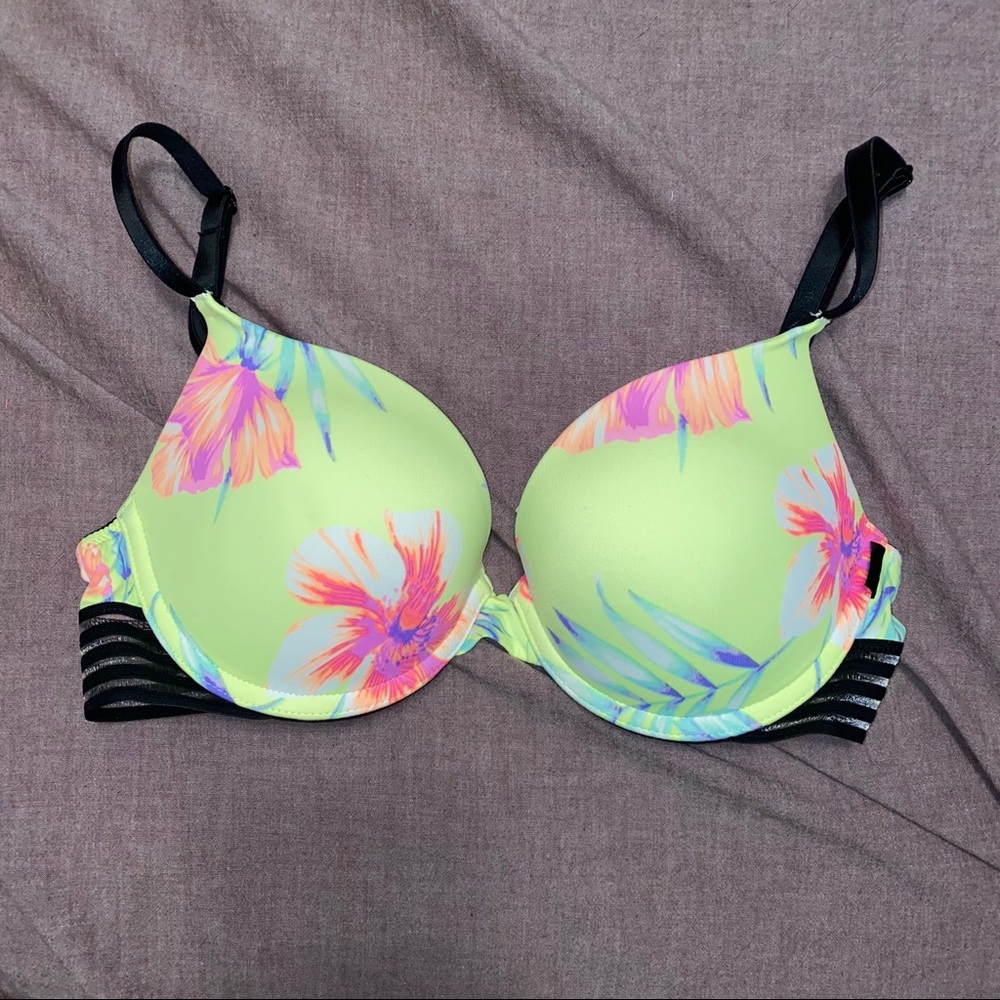 Victoria’s Secret Push Up Bra